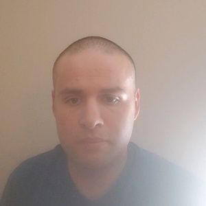 Meet your Posher, Esteban